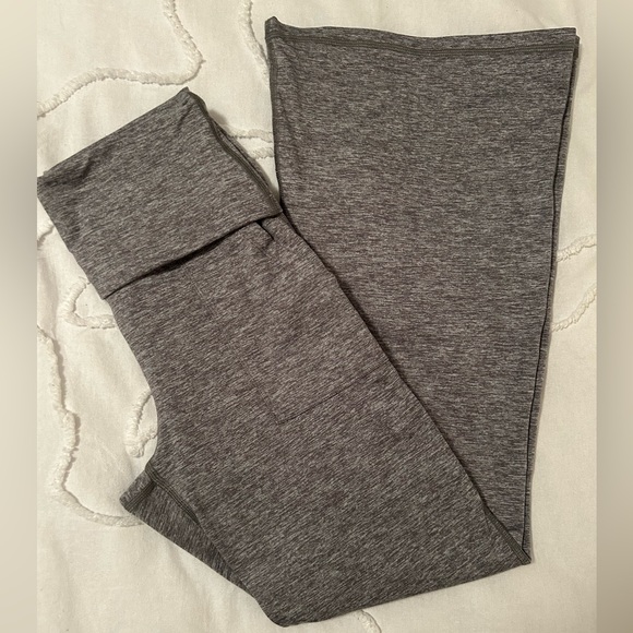 AERIE Fold-over Flare Leggings - Picture 1 of 5